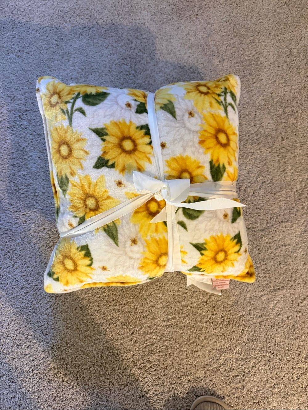 Sunflower Plush Throw Pillow - Yellow Floral Accent